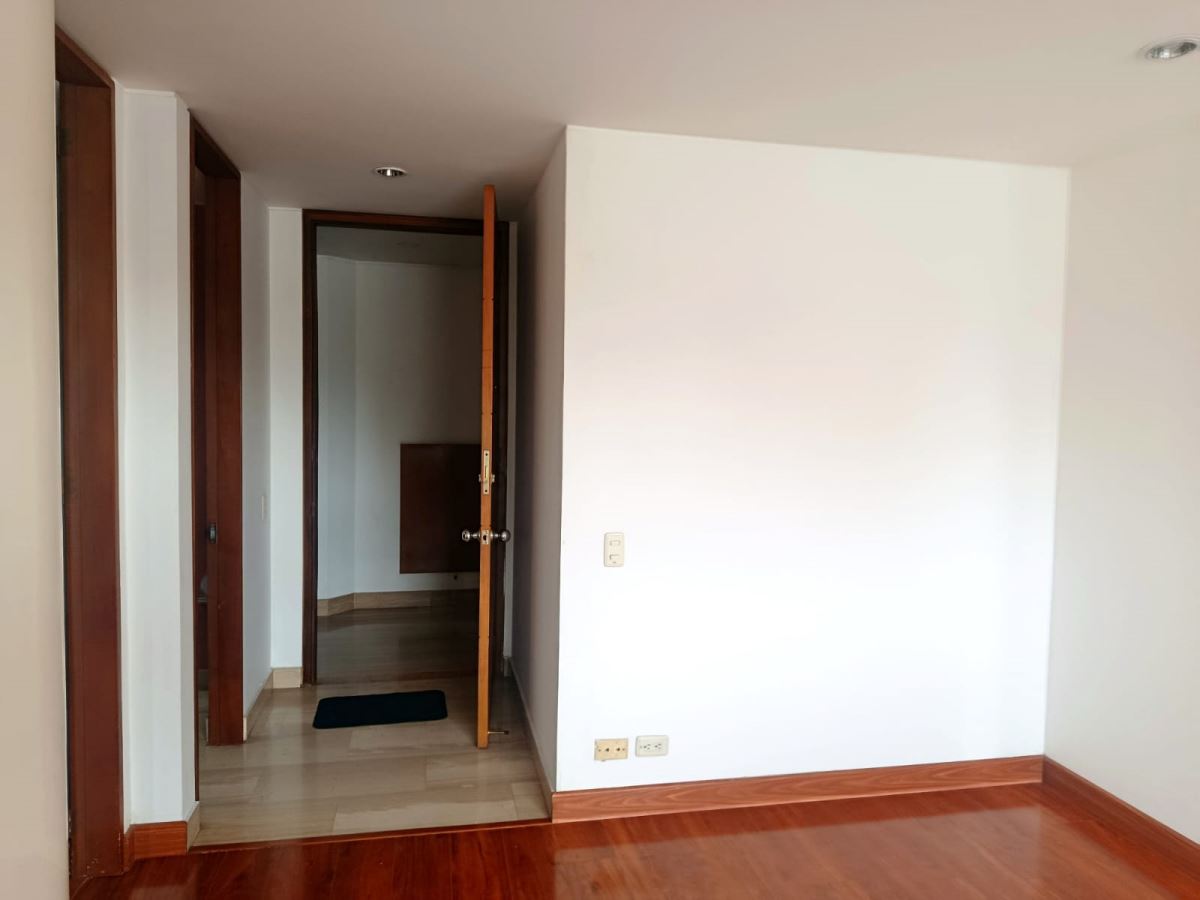 Apartamento en Arriendo - Bogota, EL SALITRE 6144