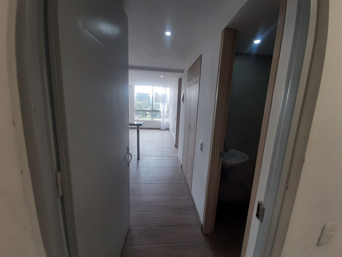 Apartamento en Arriendo - Bogota, MIRANDELA 5038