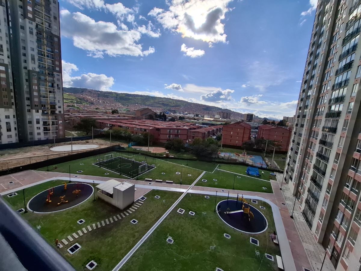 Apartamento en Arriendo - Bogota, MADELENA 5179
