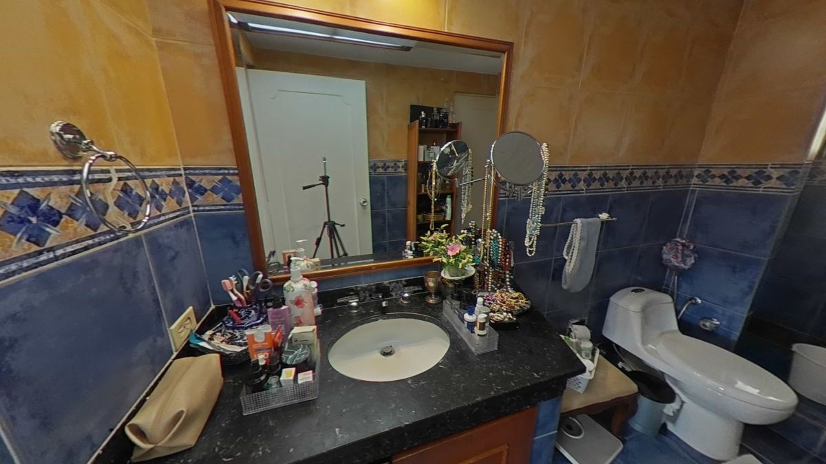 Casa en Venta - Bogota, SANTA PAULA 3040