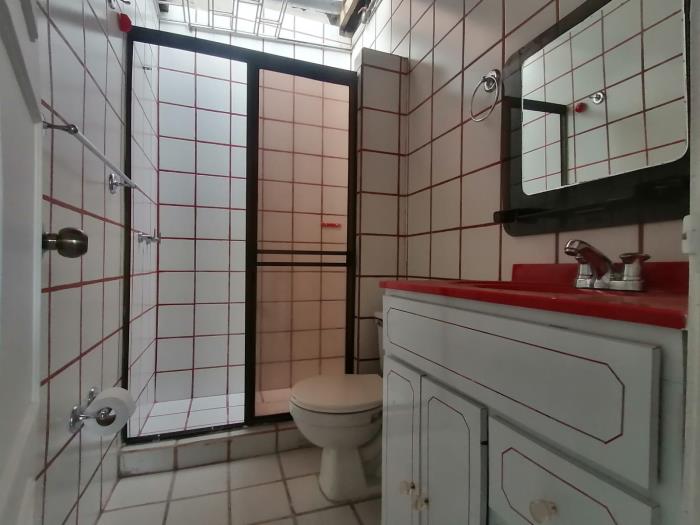 Casa en Venta - Bogota, LOMBARDIA 2000