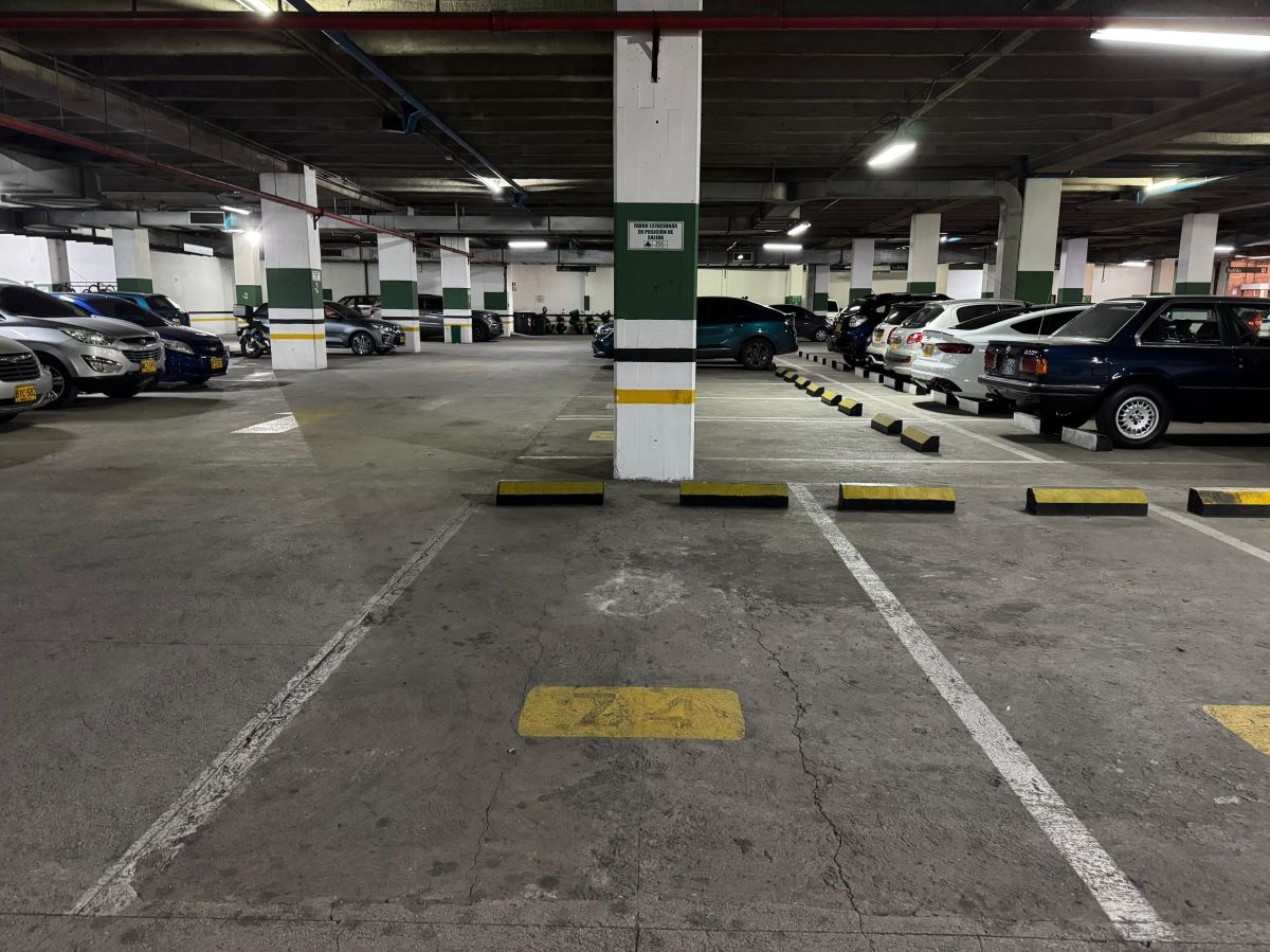 Oficina en Arriendo - Bogota, SAMPER 4953