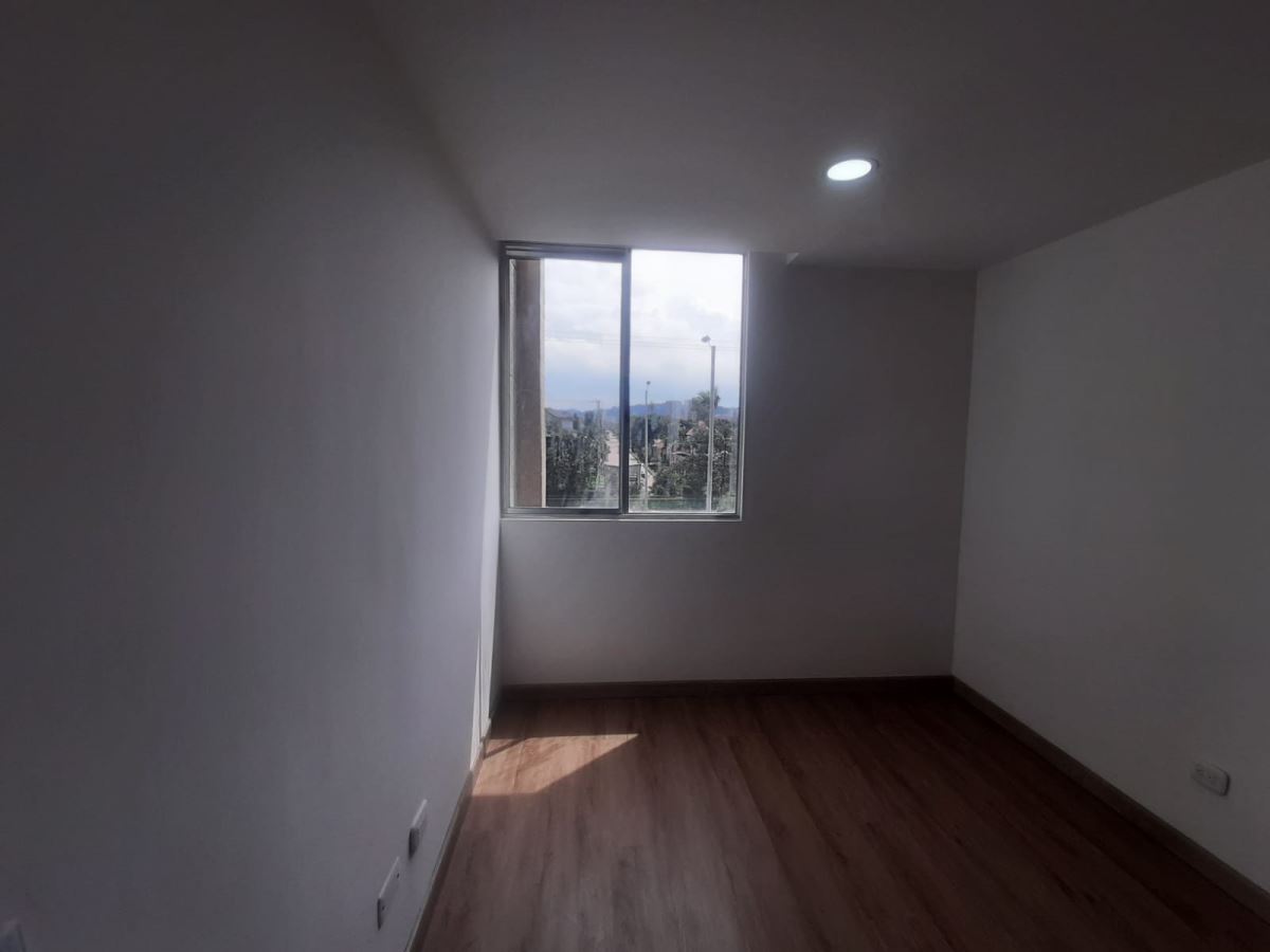 Apartamento en Arriendo - Bogota, MIRANDELA 5818