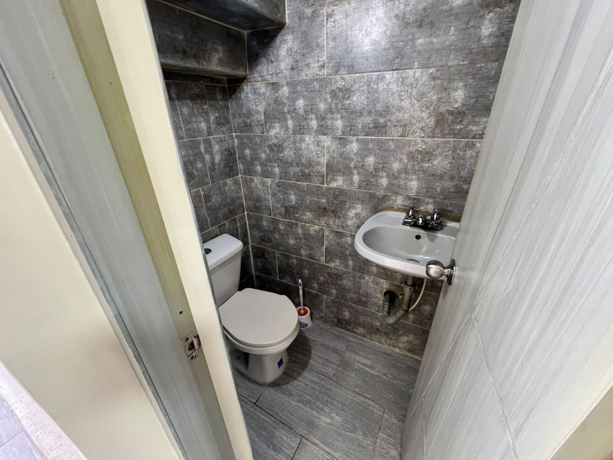 Local en Arriendo - Bogota, VILLA ALSACIA 5323