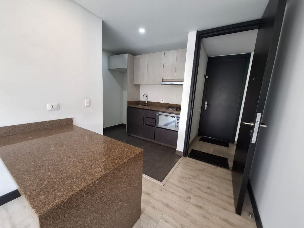 Apartamento en Arriendo - Bogota, SAMPER MENDOZA 4429