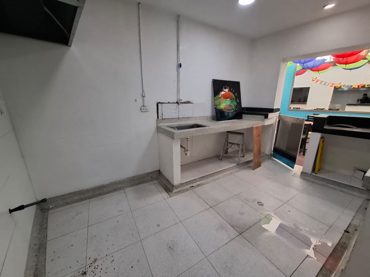 Local en Arriendo - Bogota, LAS AGUAS 4402