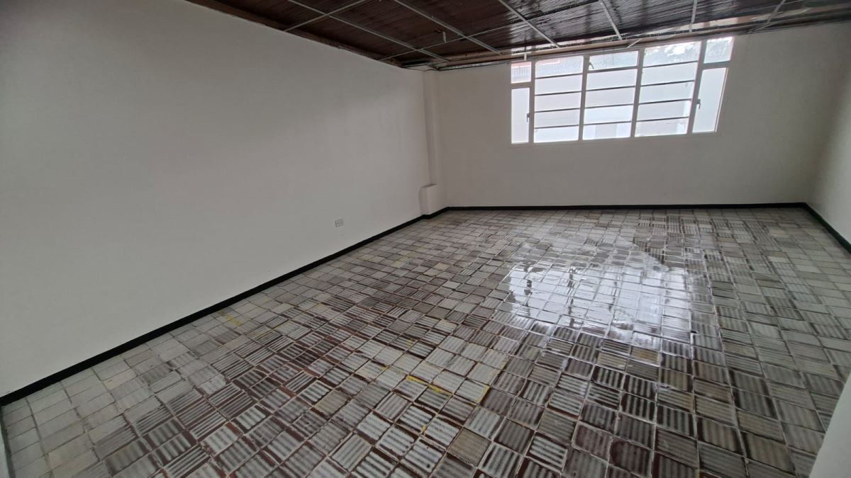 Casa en Arriendo - Bogota, VILLA LUZ 5250