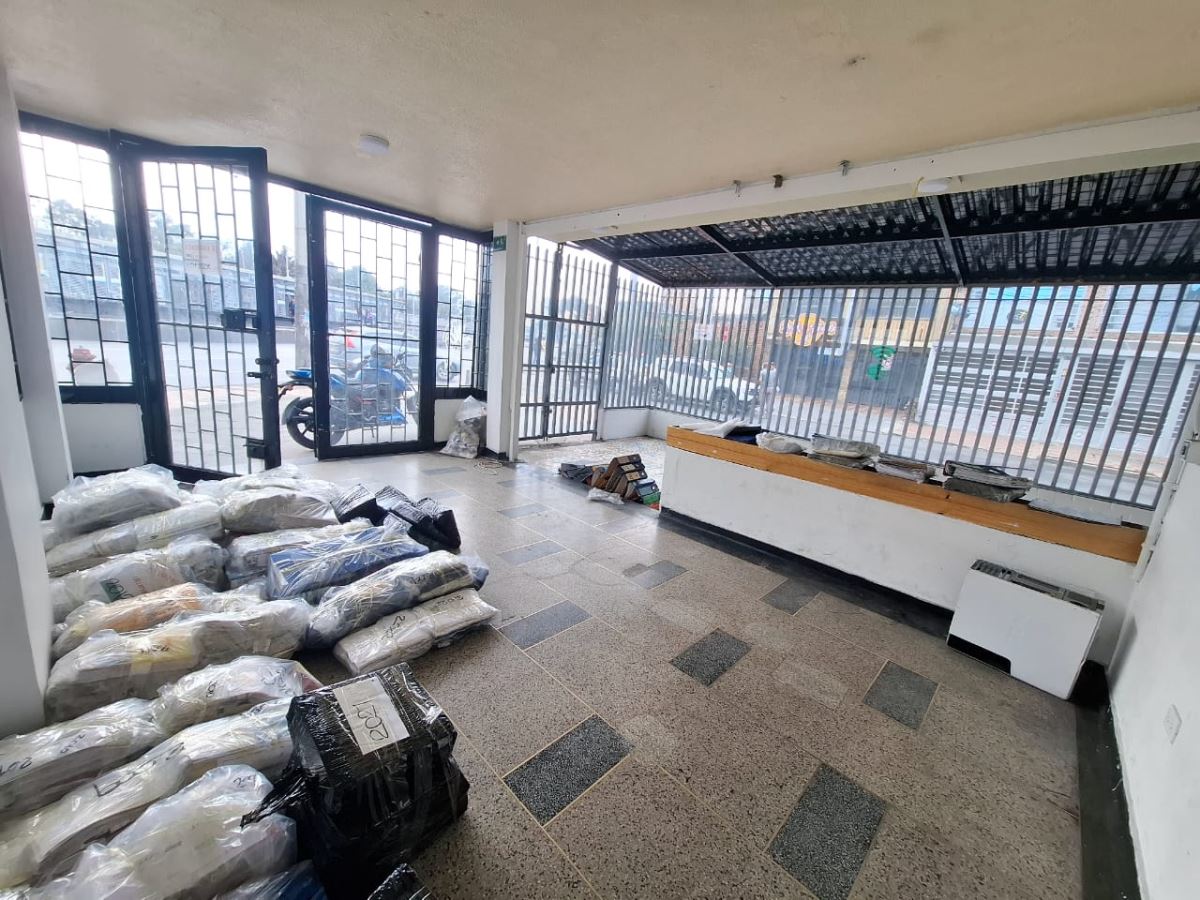 Local en Arriendo - Bogota, ALQUERÍA 5261