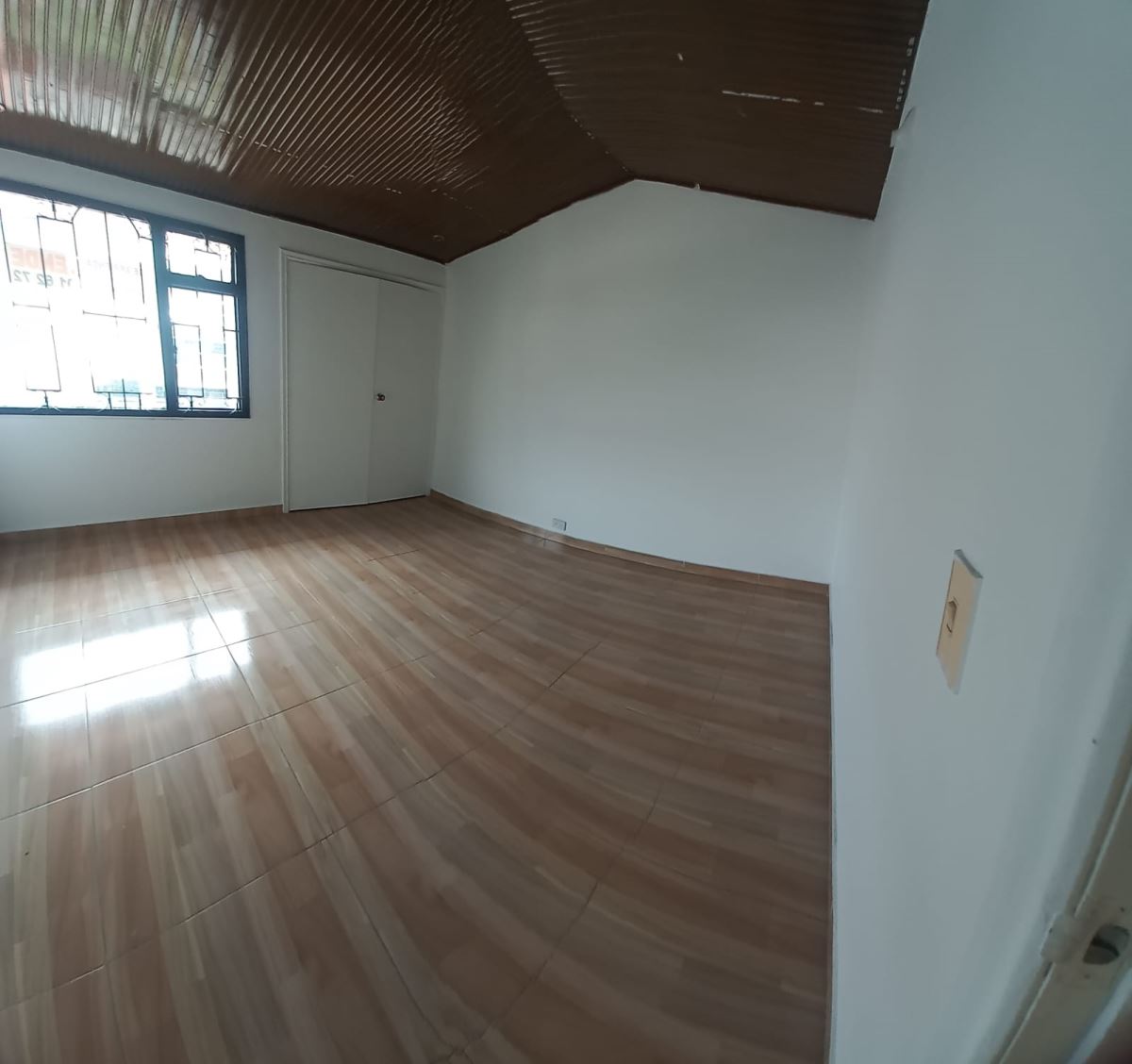Casa en Venta - Bogota, NORMANDÍA 3806