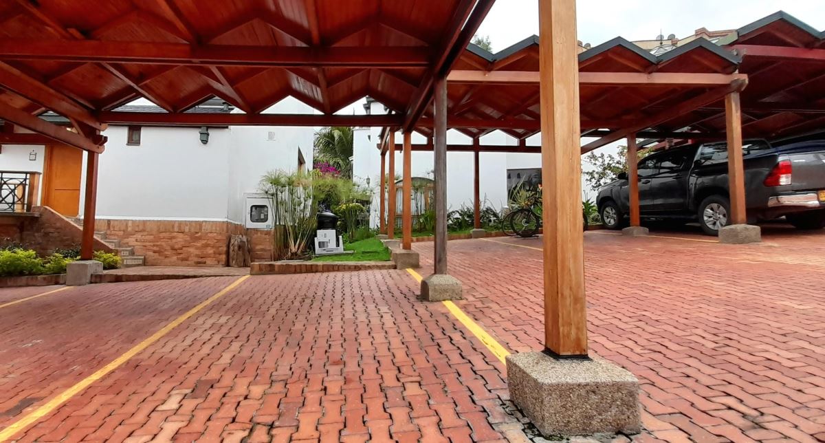Casa en Arriendo - Bogota, CERROS DE SUBA 5653