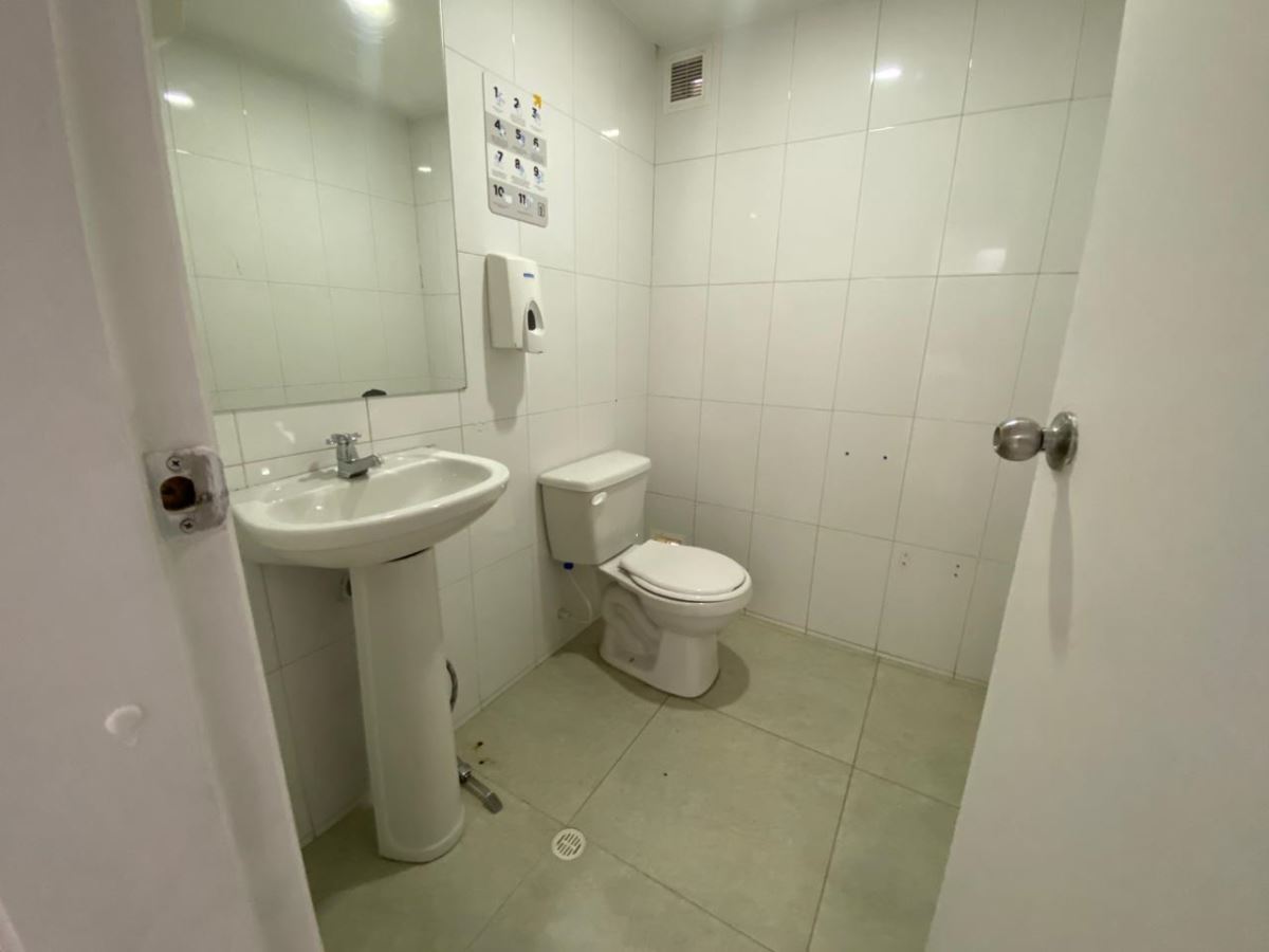 Casa en Venta - Bogota, LAGO GAITÁN 4969