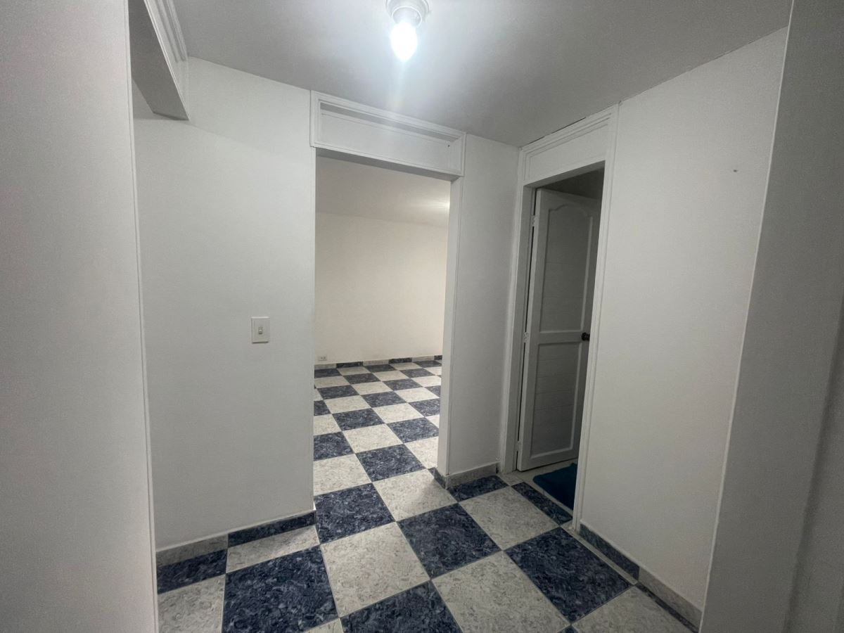 Apartamento en Arriendo - Bogota, CEDRITOS 5724