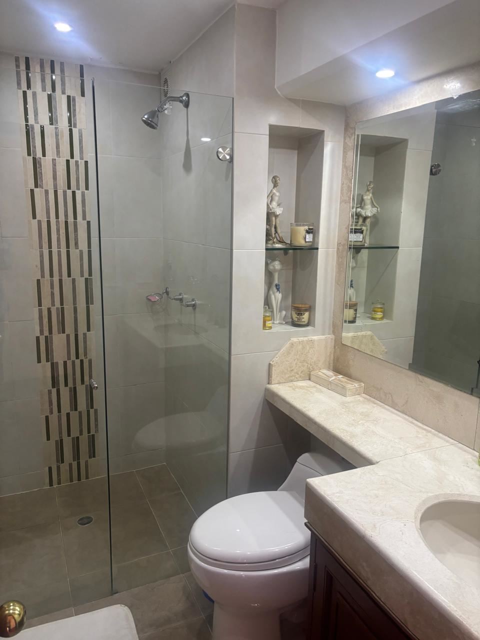 Apartamento en Arriendo - Bogota, SANTA BÁRBARA CENTRAL 5484