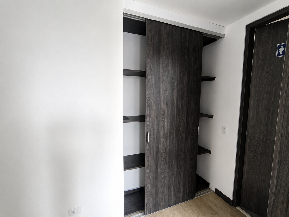 Oficina en Arriendo - Bogota, LA MERCED 6098
