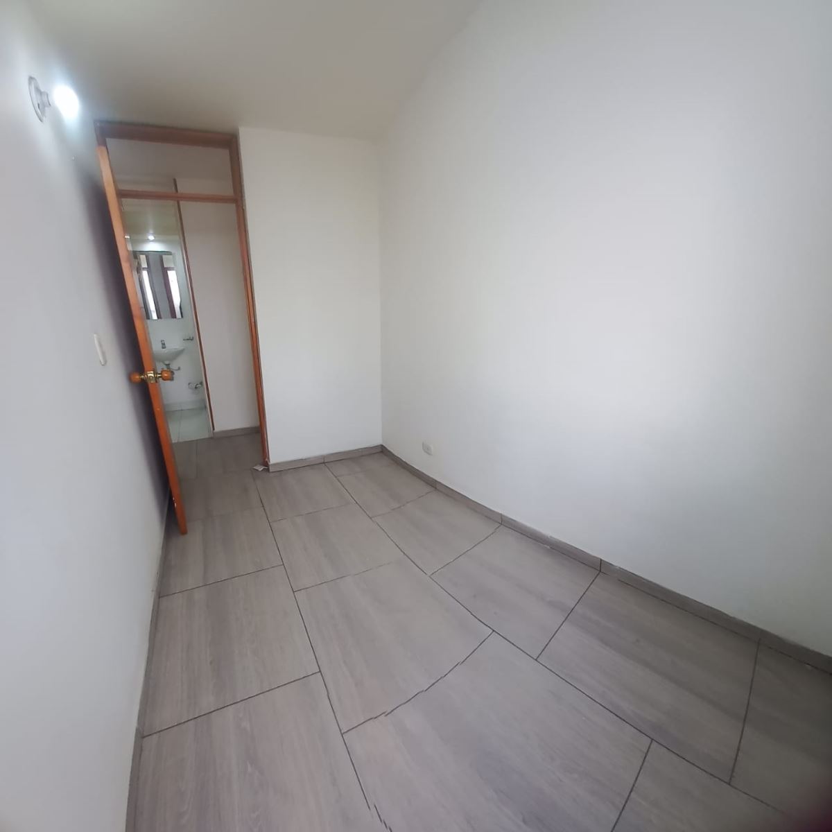 Apartamento en Venta - Bogota, CASTILLA 4799