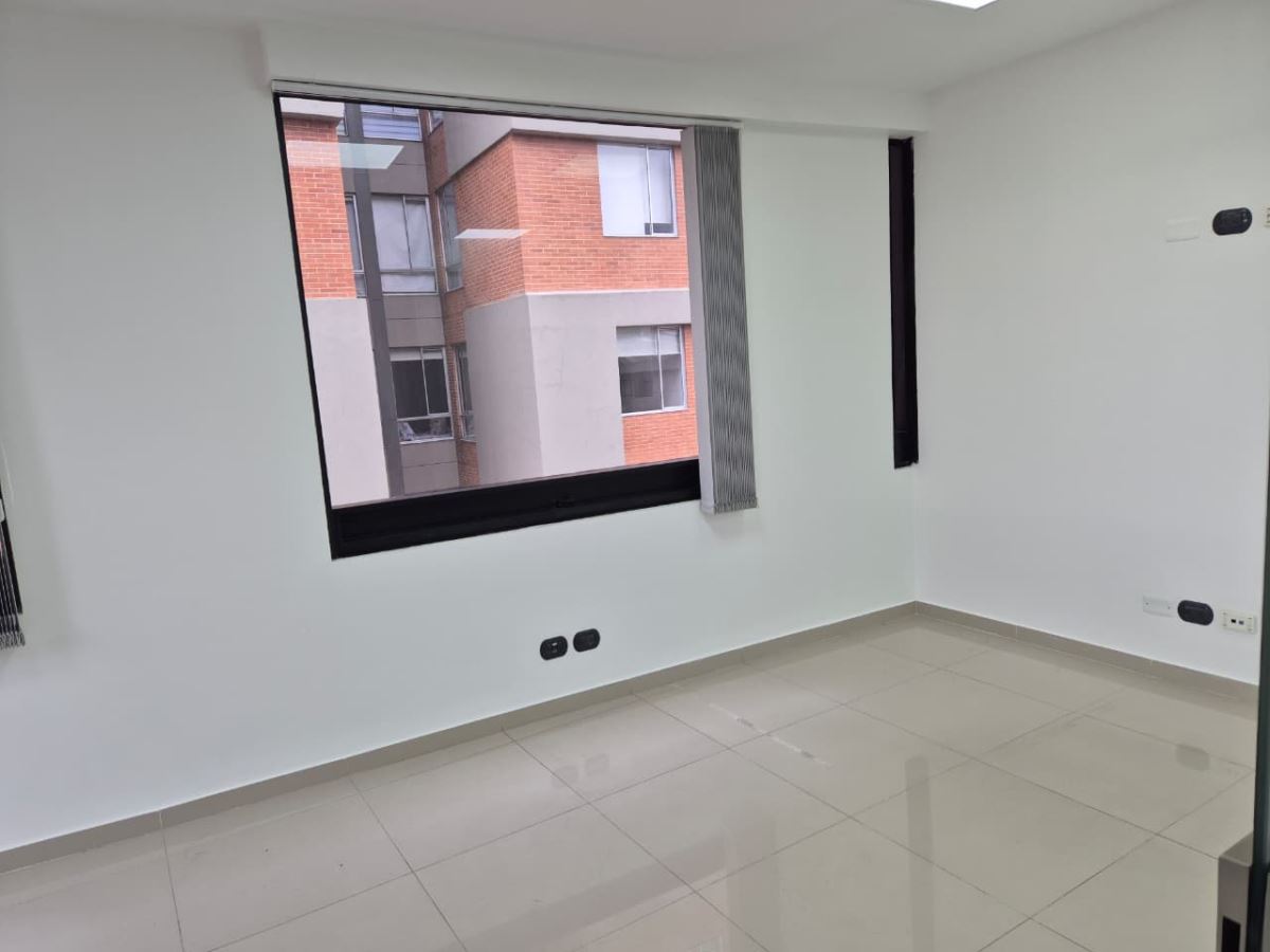 Oficina en Arriendo - Bogota, CEDRO GOLF 4810
