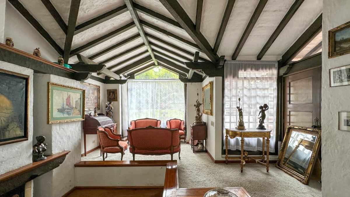 Casa en Arriendo - Bogota, NIZA 5950