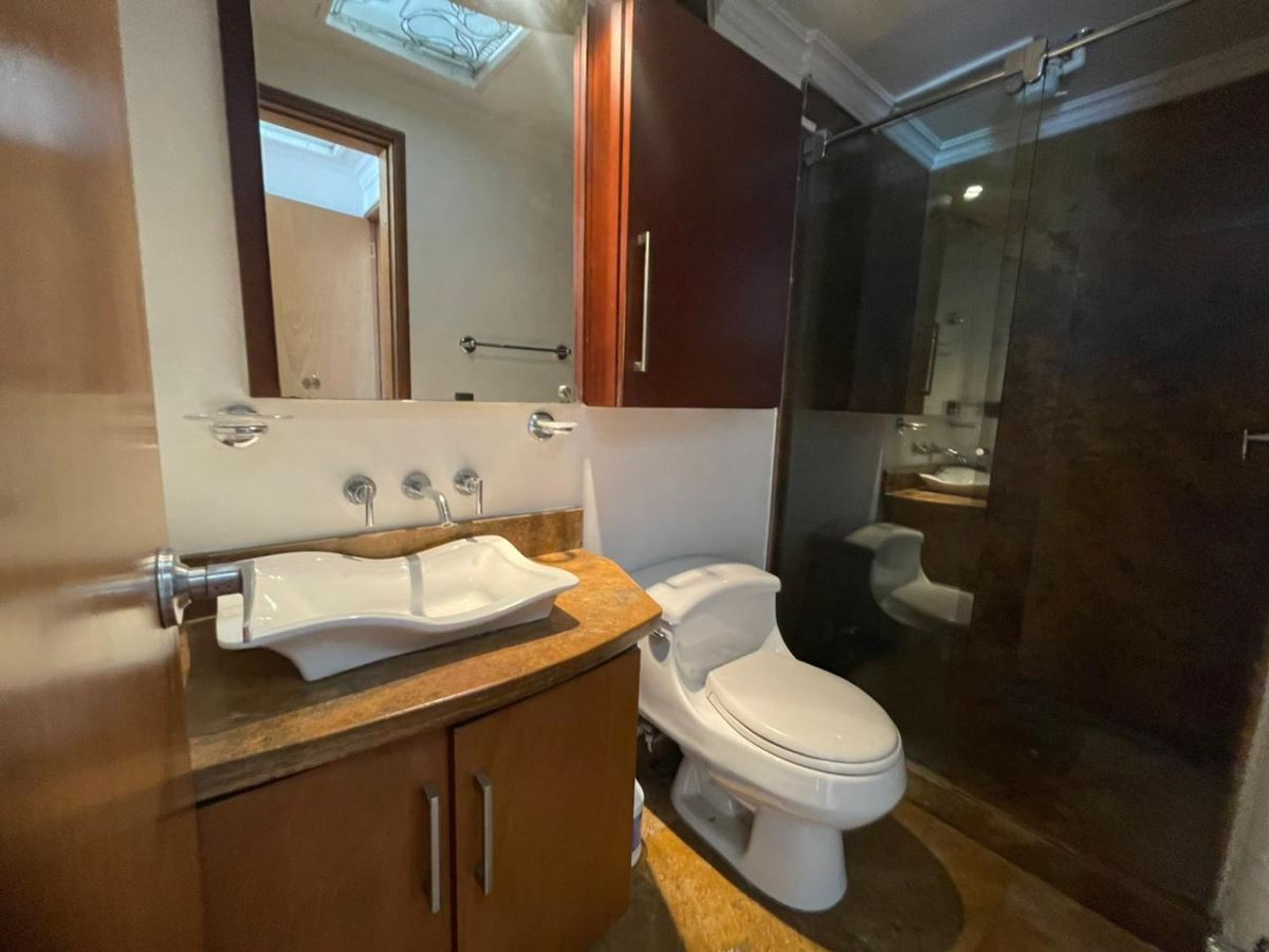 Casa en Venta - Bogota, MODELIA 3594