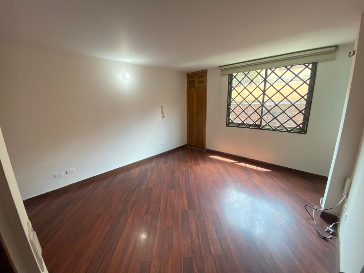 Apartamento en Arriendo - Bogota, CEDRITOS 4516