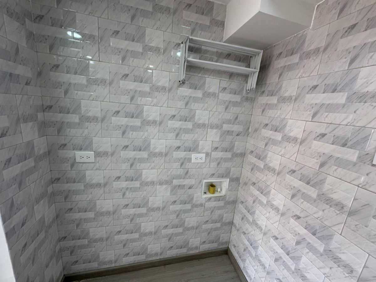 Apartamento en Arriendo - Bogota, HAYUELOS 5315