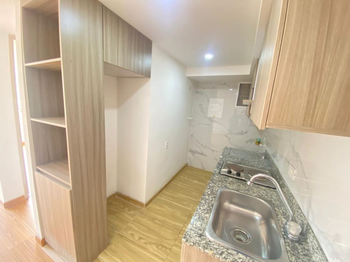 Apartamento en Arriendo - Bogota, EL REDIL 4380