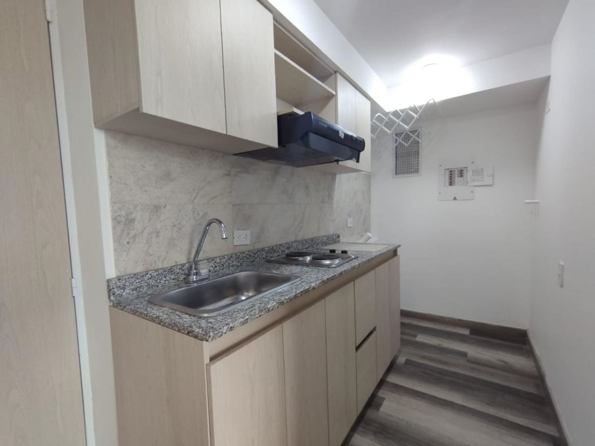 Apartamento en Arriendo - Bogota, EL REDIL 4550