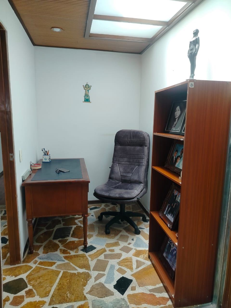 Casa en Venta - Bogota, NUEVA AUTOPISTA 4720