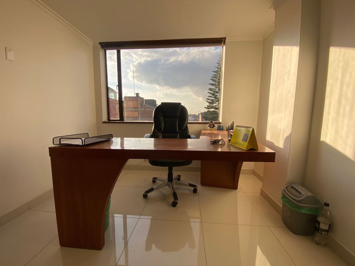Consultorio en Arriendo - Bogota, LAGO GAITÁN 3640