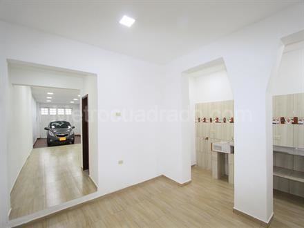 Casa en Venta - Bogota, SAN BERNARDINO 6082