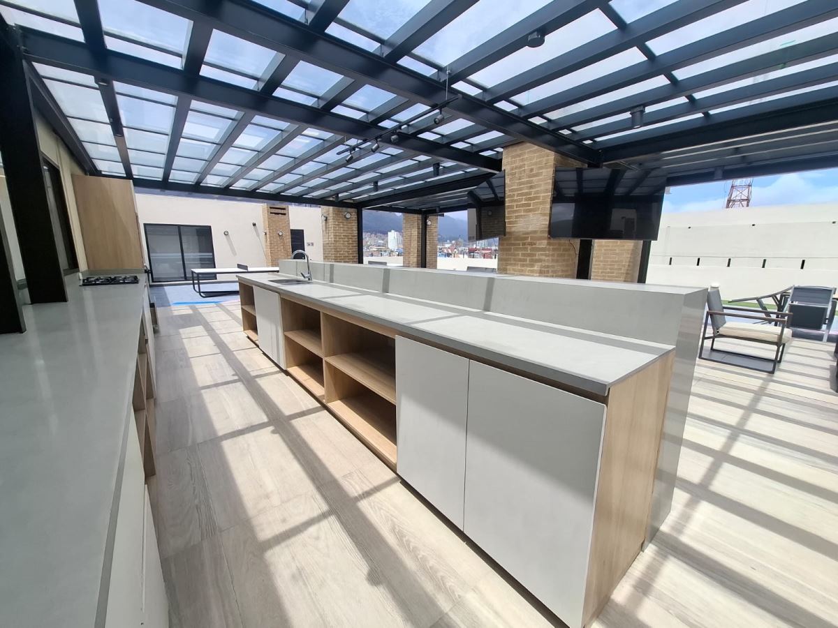 Apartamento en Arriendo - Bogota, LOS ALCAZARES 6198