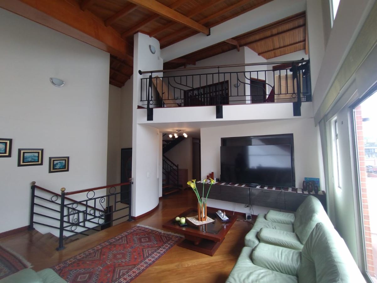 Casa en Arriendo - Bogota, SAN JOSÉ DE BAVARIA 3299