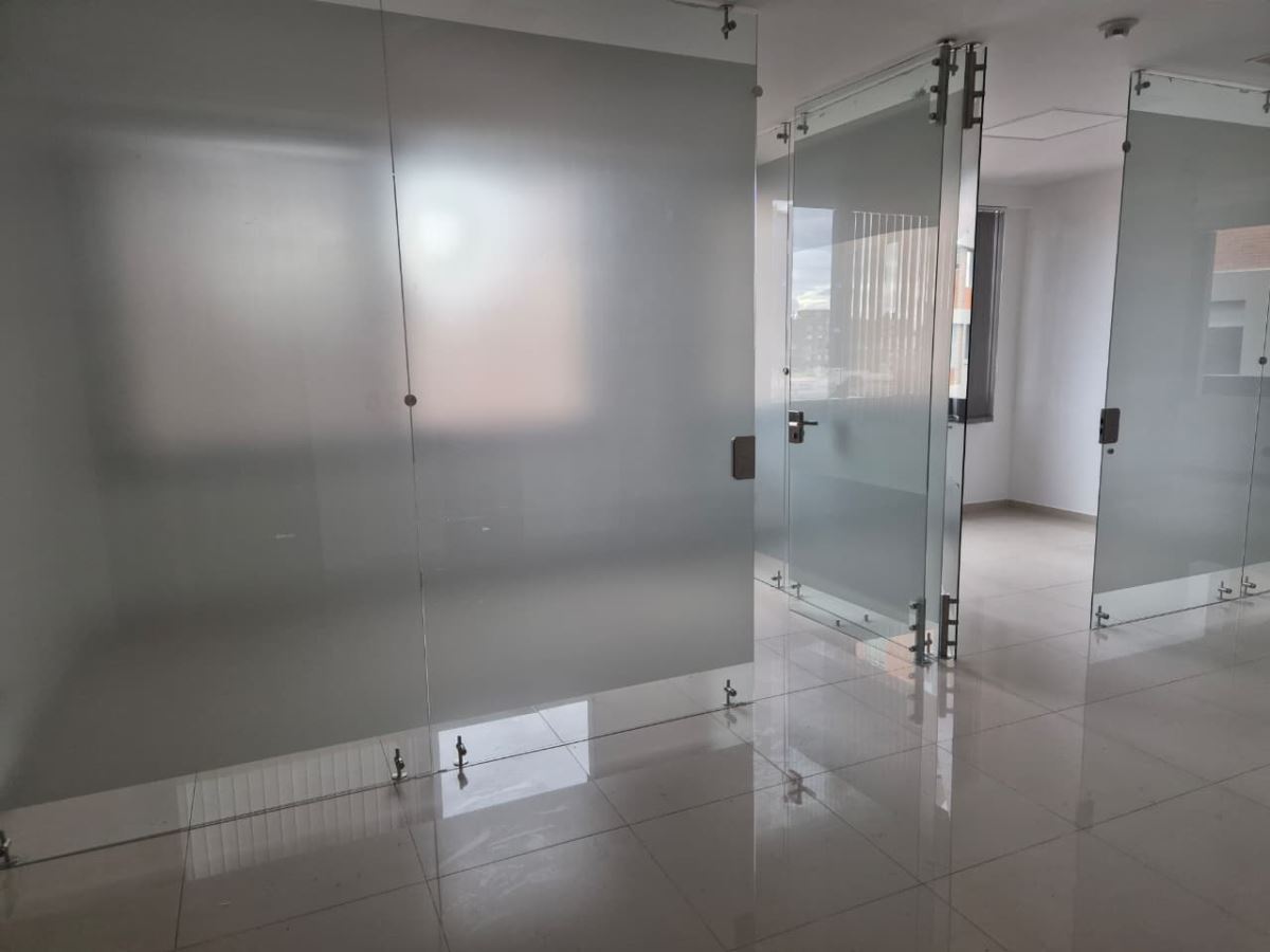 Oficina en Arriendo - Bogota, CEDRO GOLF 4810