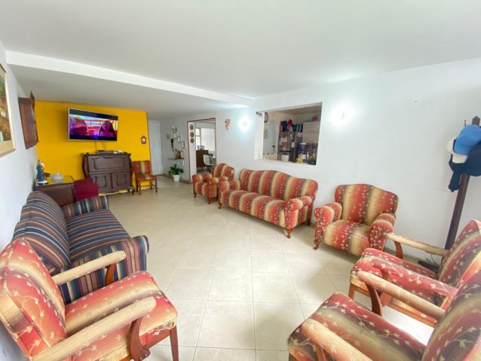 Casa en Venta - Bogota, POLO CLUB 2683