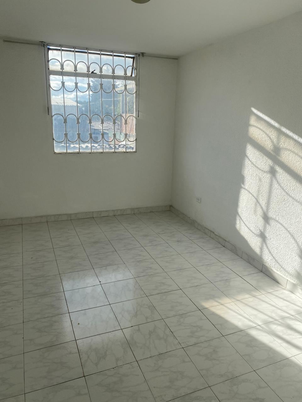 Casa en Arriendo - Bogota, VILLAS DE MADRIGAL 4923