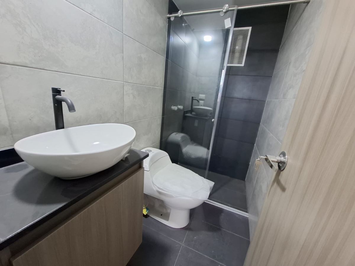 Apartamento en Arriendo - Bogota, INDUSTRIAL CENTENARIO 6043