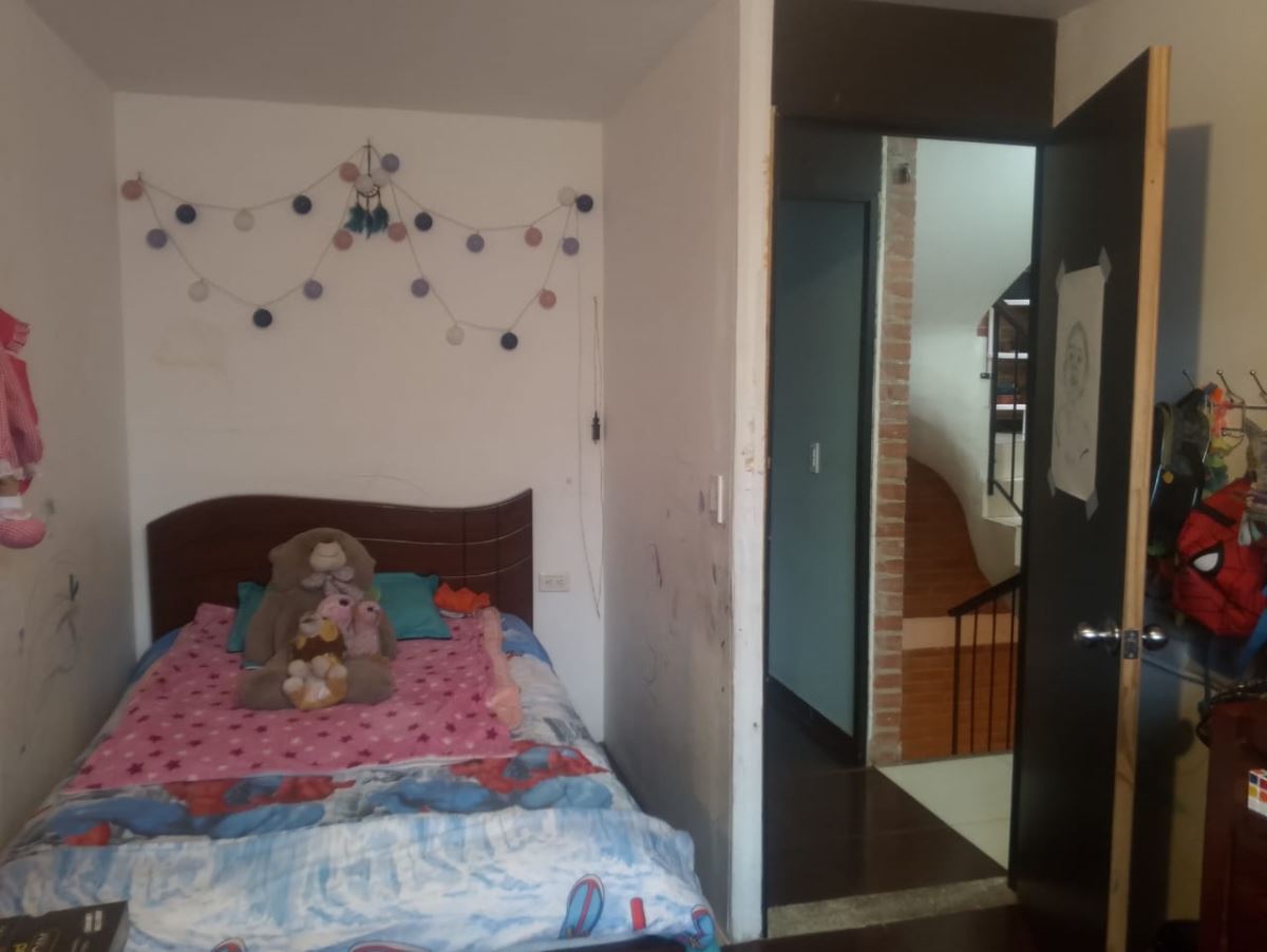 Casa en Venta - Bogota, SAN FERNANDO OCCIDENTAL 3964