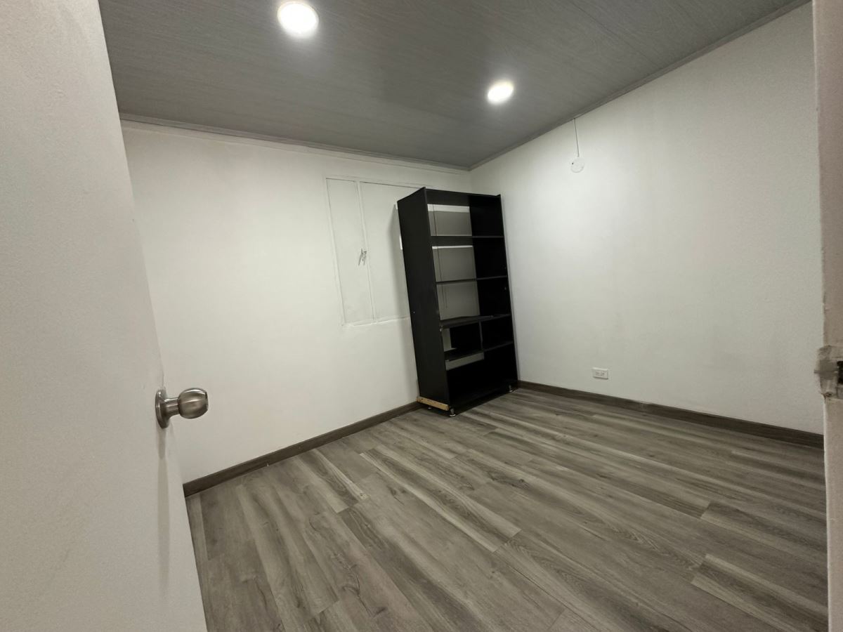 Casa en Venta - Bogota, COSTA AZUL 5486