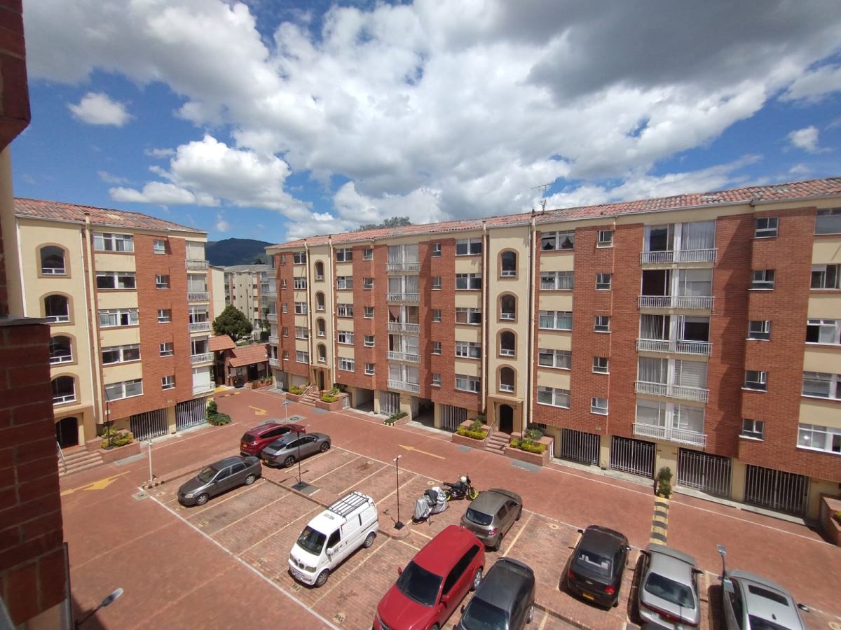 Apartamento en Arriendo - Bogota, MIRANDELA 955