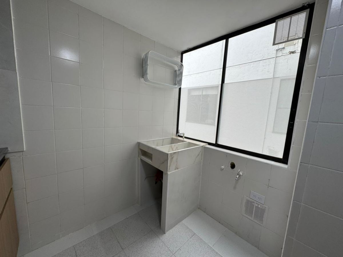 Apartamento en Arriendo - Bogota, PALERMO 5829