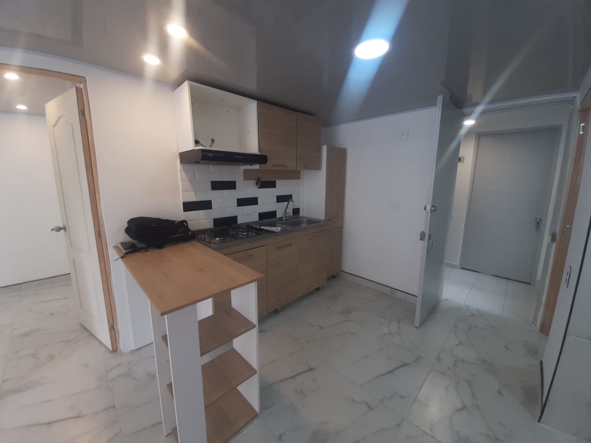 Apartamento en Arriendo - Bogota, MIRANDELA 5140