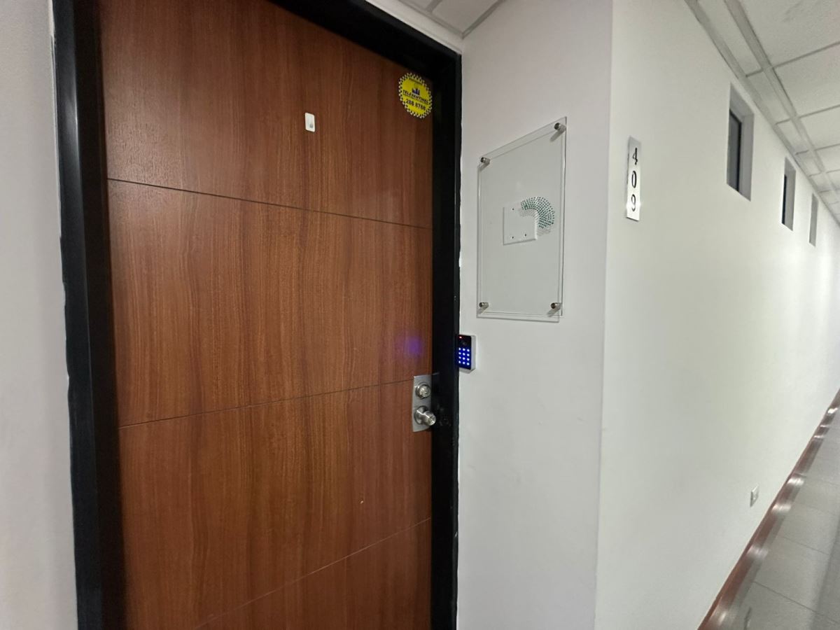 Oficina en Arriendo - Bogota, PUERTA DE TEJA 4723