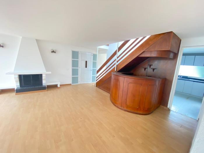 Casa en Arriendo - Bogota, NIZA 2687