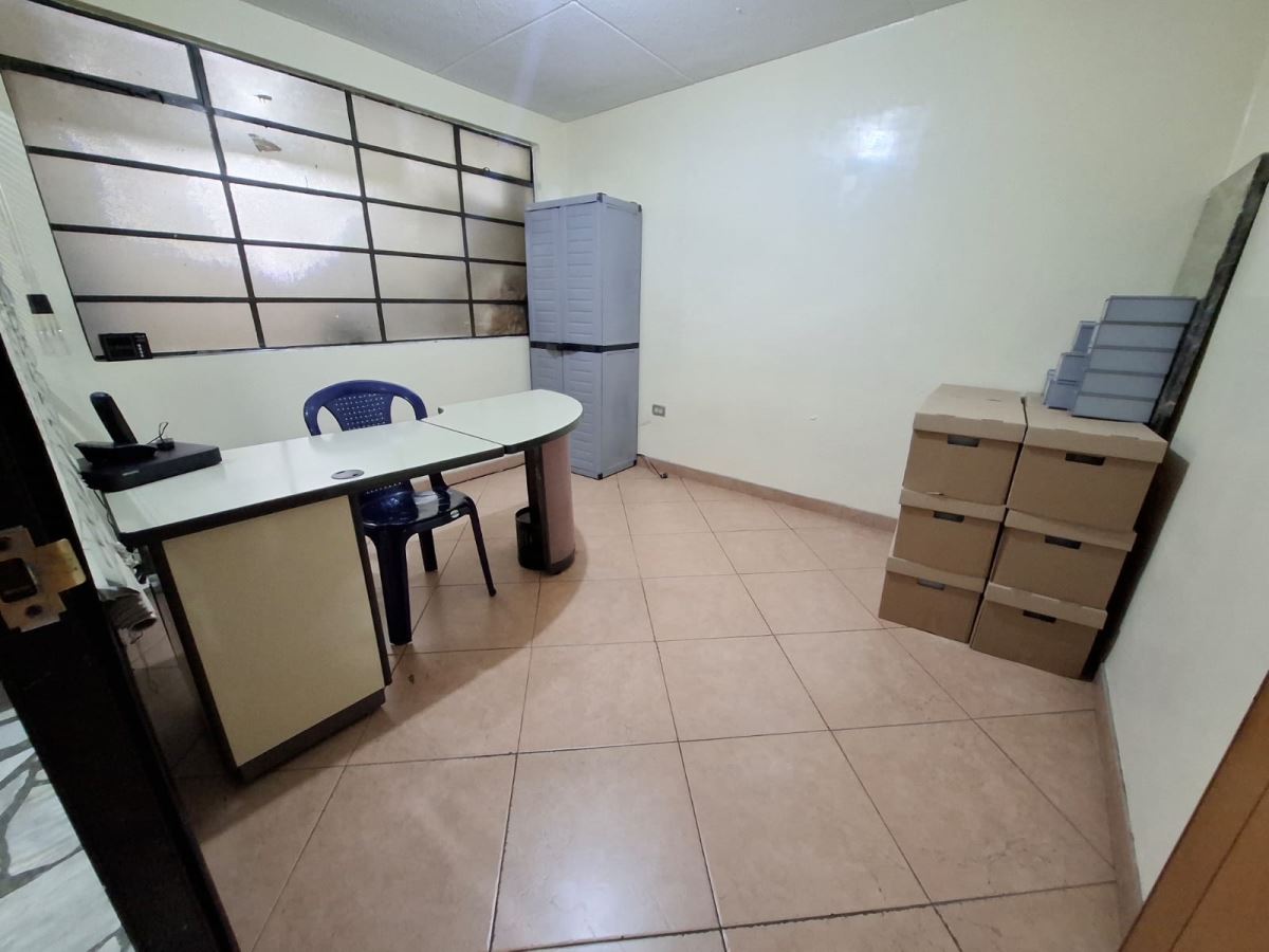 Casa en Arriendo - Bogota, SANTA ISABEL 6310
