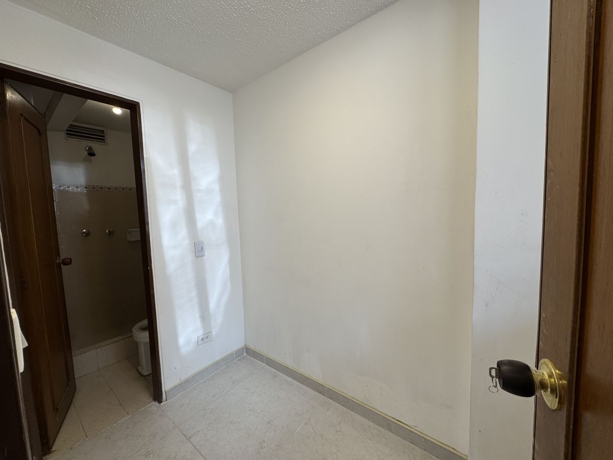 Apartamento en Arriendo - Bogota, CHAPINERO NORTE 5608