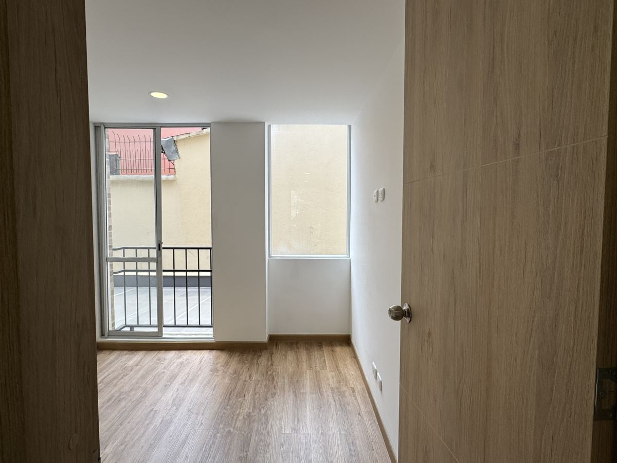 Apartamento en Arriendo - Bogota, PALERMO 4711