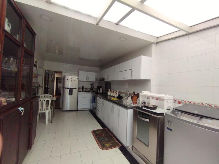 Casa en Arriendo - Bogota, PUENTE LARGO 2415