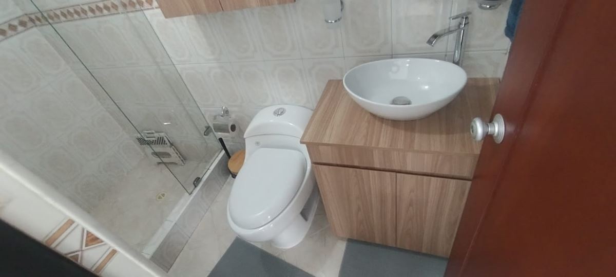 Casa en Arriendo - Bogota, SAN JOAQUÍN 5189