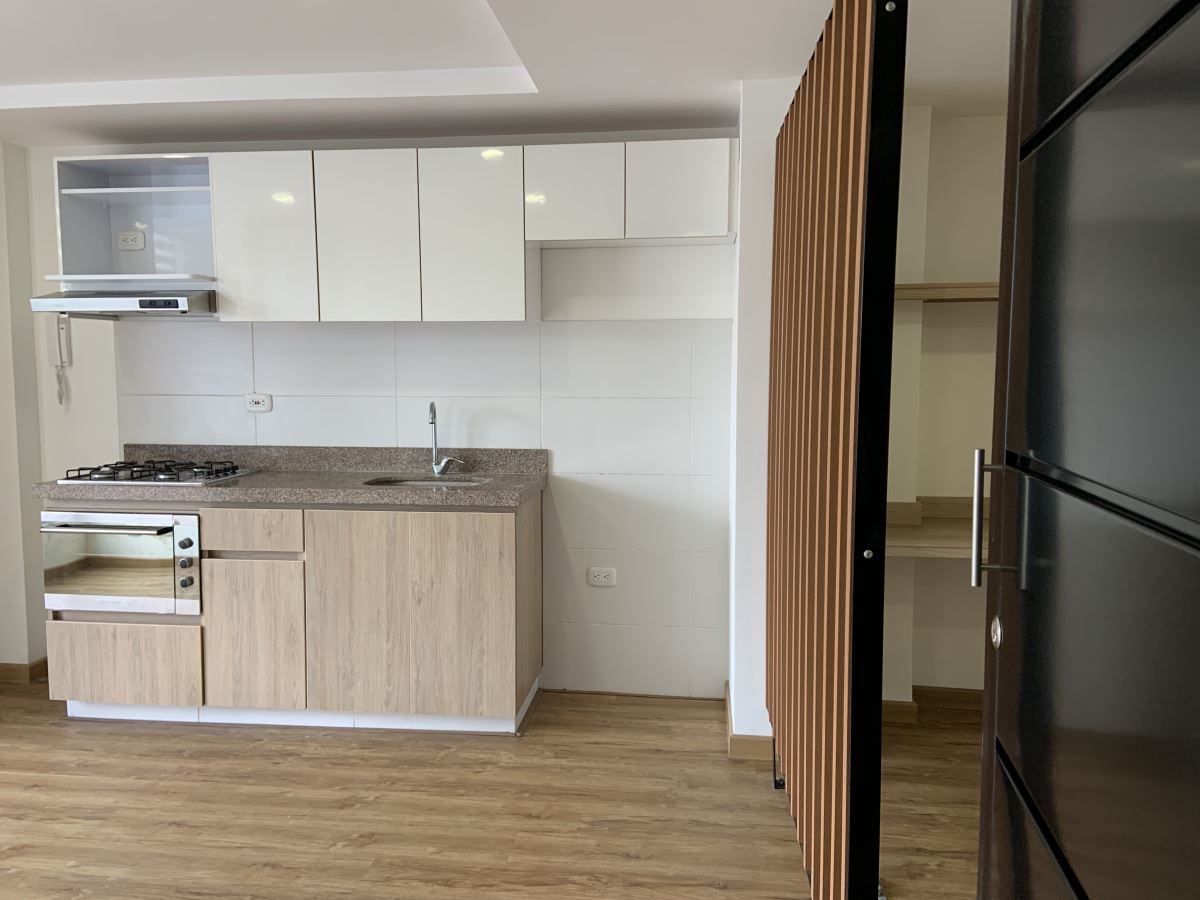 Apartamento en Arriendo - Bogota, GALERÍAS 3037