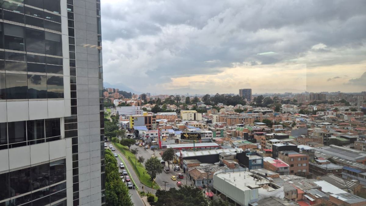 Oficina en Arriendo - Bogota, BOSQUE DE PINOS 5508