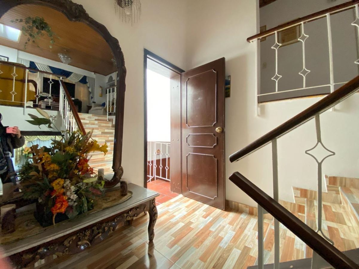 Casa en Arriendo - Bogota, SANTA BARBARA ORIENTAL 3939